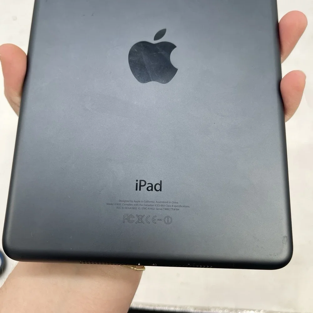 Apple iPad mini 1st Generation 16GB Wi-Fi Space Gray A1432 Passcode Locked WORKS